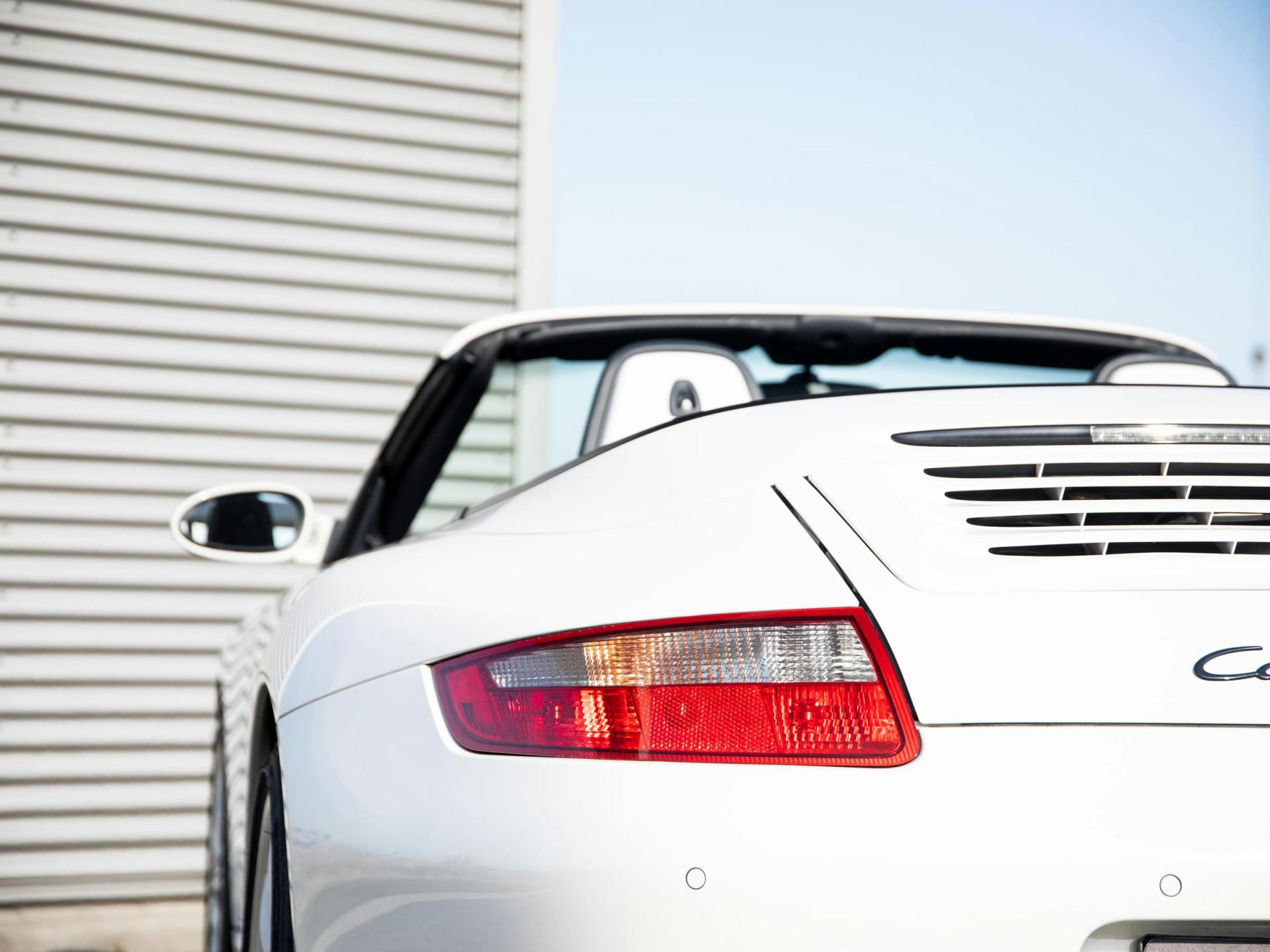 Porsche 911 Cabrio 3.8 Carrera 4S | Keramisch remsysteem | X51 | Sport-Chrono | Sport Uitlaat |